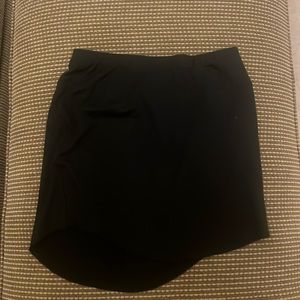 EUC Oiselle lux skirt size 4 black